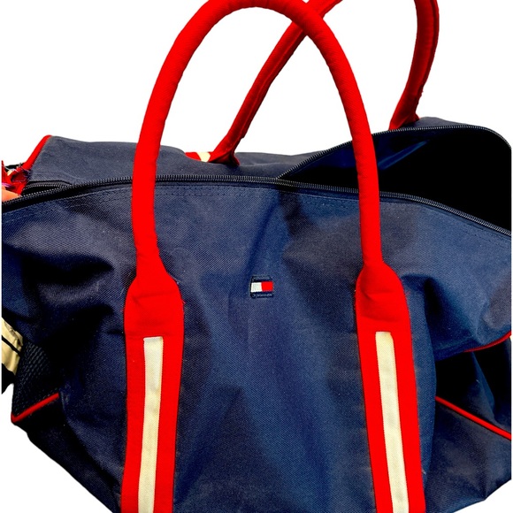 TOMMY HILFIGER VINTAGE DUFFLE BAG 🔥🔥🔥🔥 - Picture 1 of 8